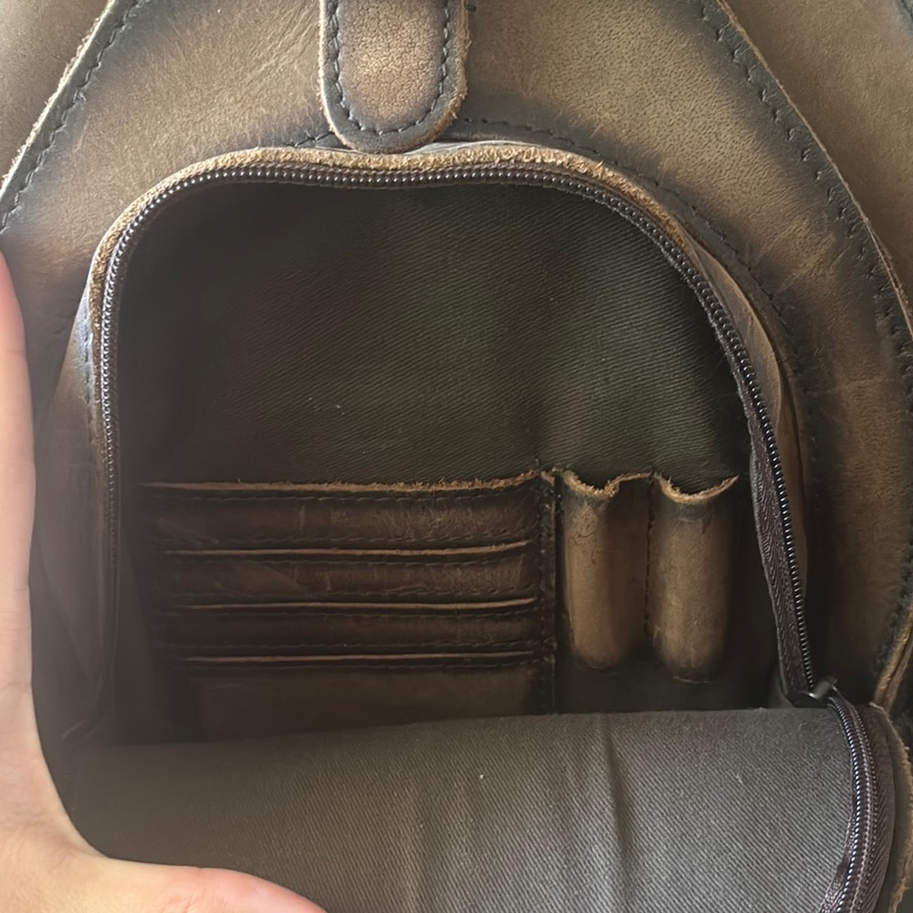 STS Ranchwear Teak Leather Backpack- Baroness - Picture 2 of 4